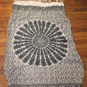 Tapestry / sarong / beach towel